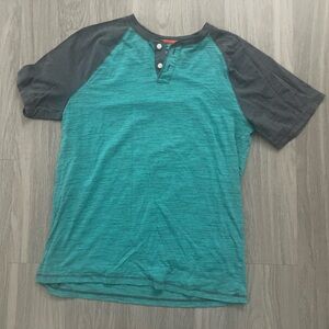 Urban Pipeline short sleeve tee large